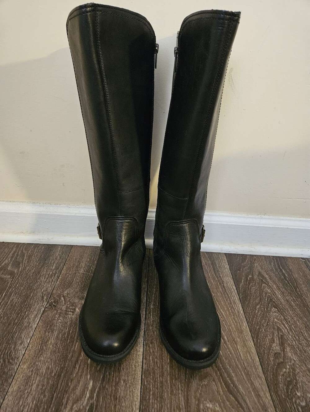Timberland Women's Black Tall Leather Riding Boots, Size 8.5